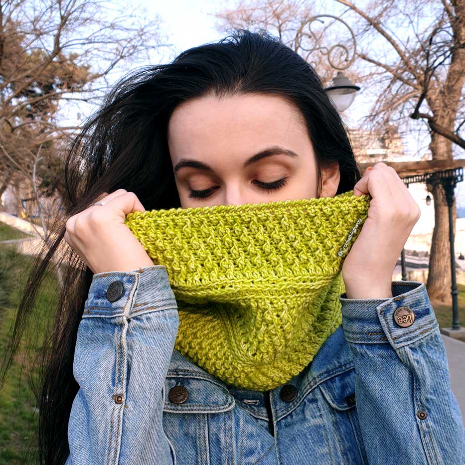 Cosmopolitan Cowl and Beanie Crochet Pattern