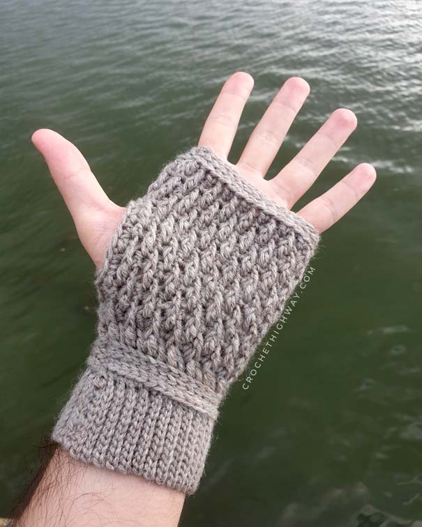 Cosmopolitan Gloves Crochet Pattern