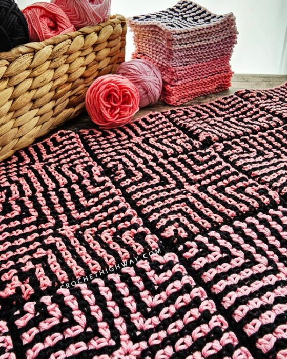 Furls Odyssey Crochet Hook Red - I 5.5mm