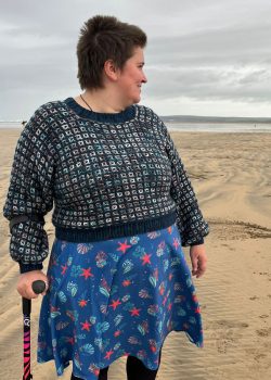 Bee @beesbusyfingers-5