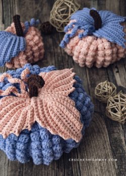 Bobblicious Pumpkin Crochet Pattern by CrochetHighway (1)