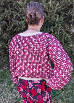 Clare @clarecrochets-4