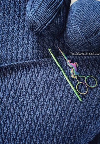 Cosmopolitan Sweater Crochet Pattern Tester Claudia @the_cotswold_crochet_lounge Size 4 (4)