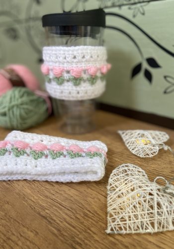 Tulip Coffee Cup Sleeve  Crochet Tutorial 