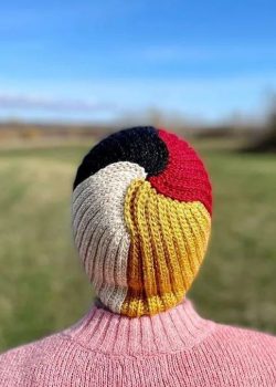 Lori-@inthelooptbay-2x2-crochet-hat-crochethighway